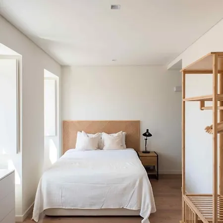 Pardal 1b - Luxury Studio In Alcantara With Parking Nearby Lisboa